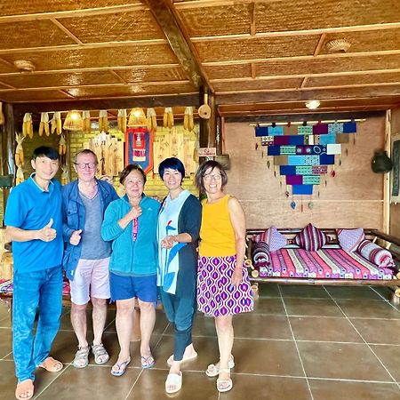 Bac Ha Charm Stay Екстериор снимка