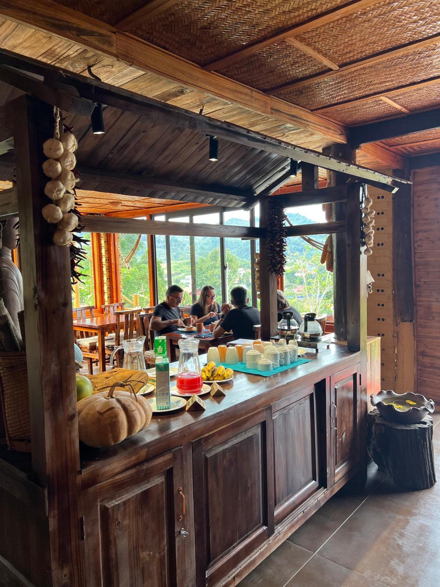 Bac Ha Charm Stay Екстериор снимка