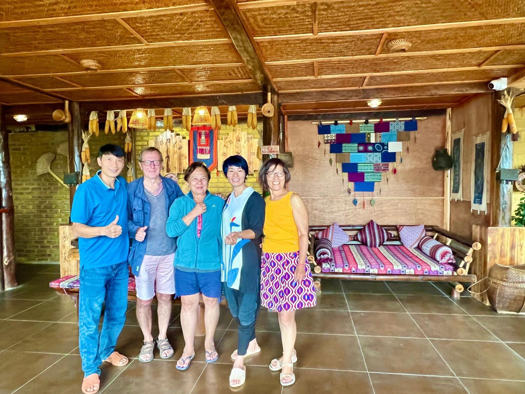Bac Ha Charm Stay Екстериор снимка