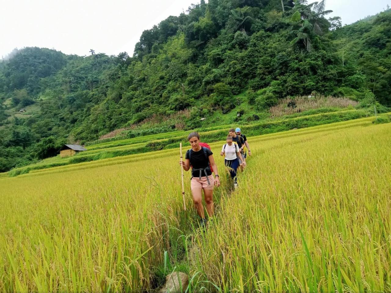 Bac Ha Charm Stay Екстериор снимка